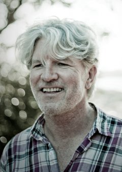 Tim_Finn2011_credit_stephen_langdon