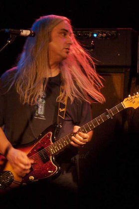 J. MASCIS INTERVIEWED, AND CONCERT REVIEW (2003): No time for