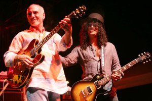 Larry_Carlton___Slash