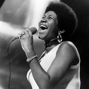 rs_134871_aretha_franklin_131946a6_ea9b_41b2_aee3_4e09bc0c3ad6