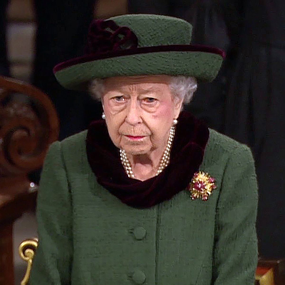 2_HRH_QUEEN_ELIZABETH_AND_Prince_Andrew_AT_THE_PRINCE_PHILIP_MEMORIALMARCH_2022_BBC_NEWSTV_GRABS