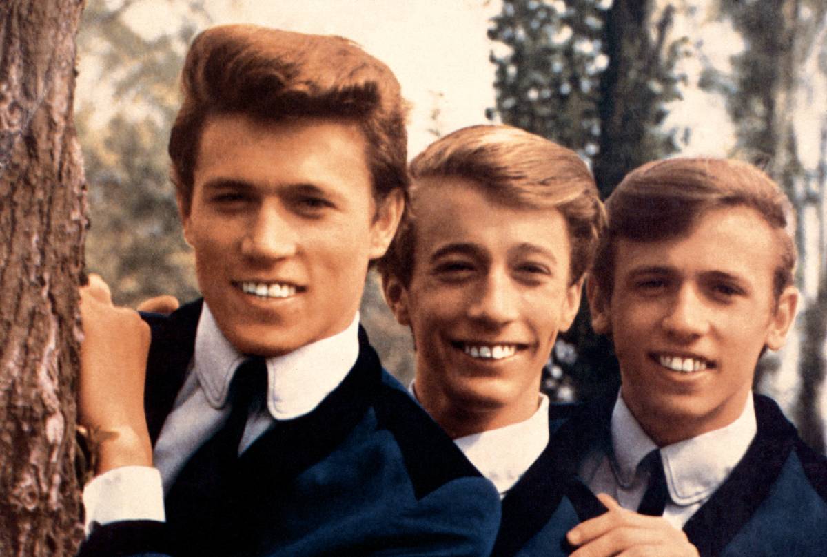 bee_gees_posed_in_1964_left_to_right_barry_gibb_robin_gibb_and_maurice_gibb_photo_by_gab_archiveredferns