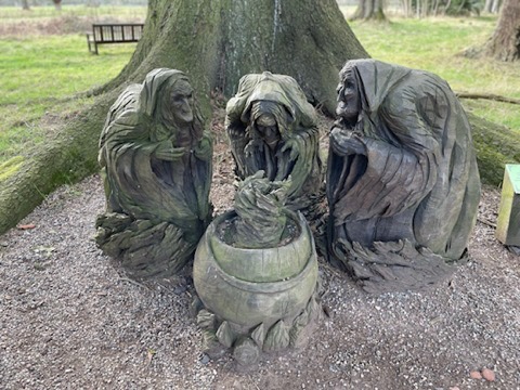 the_three_witches_glamis_castle