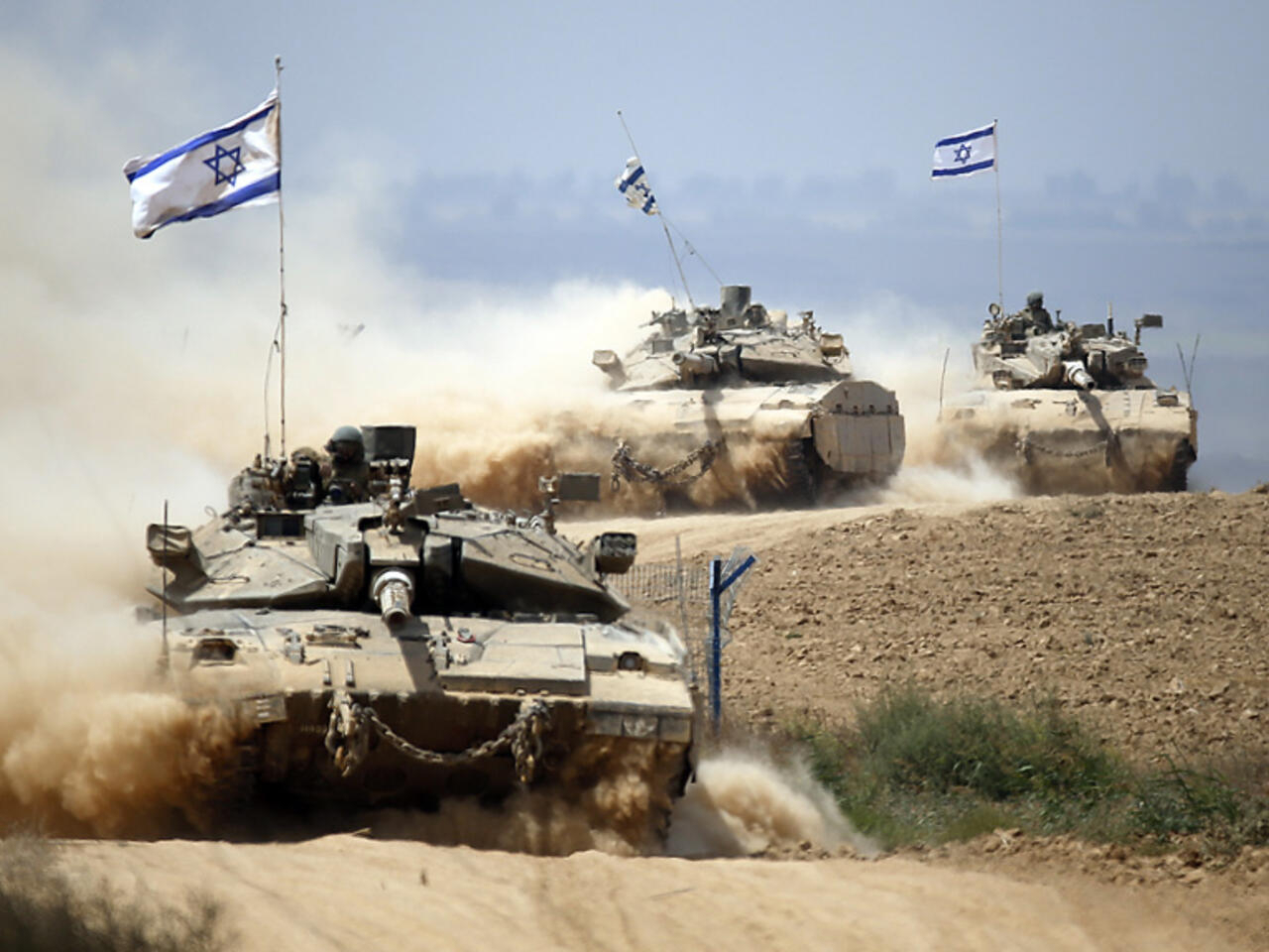 israel_tanks_gaza_m