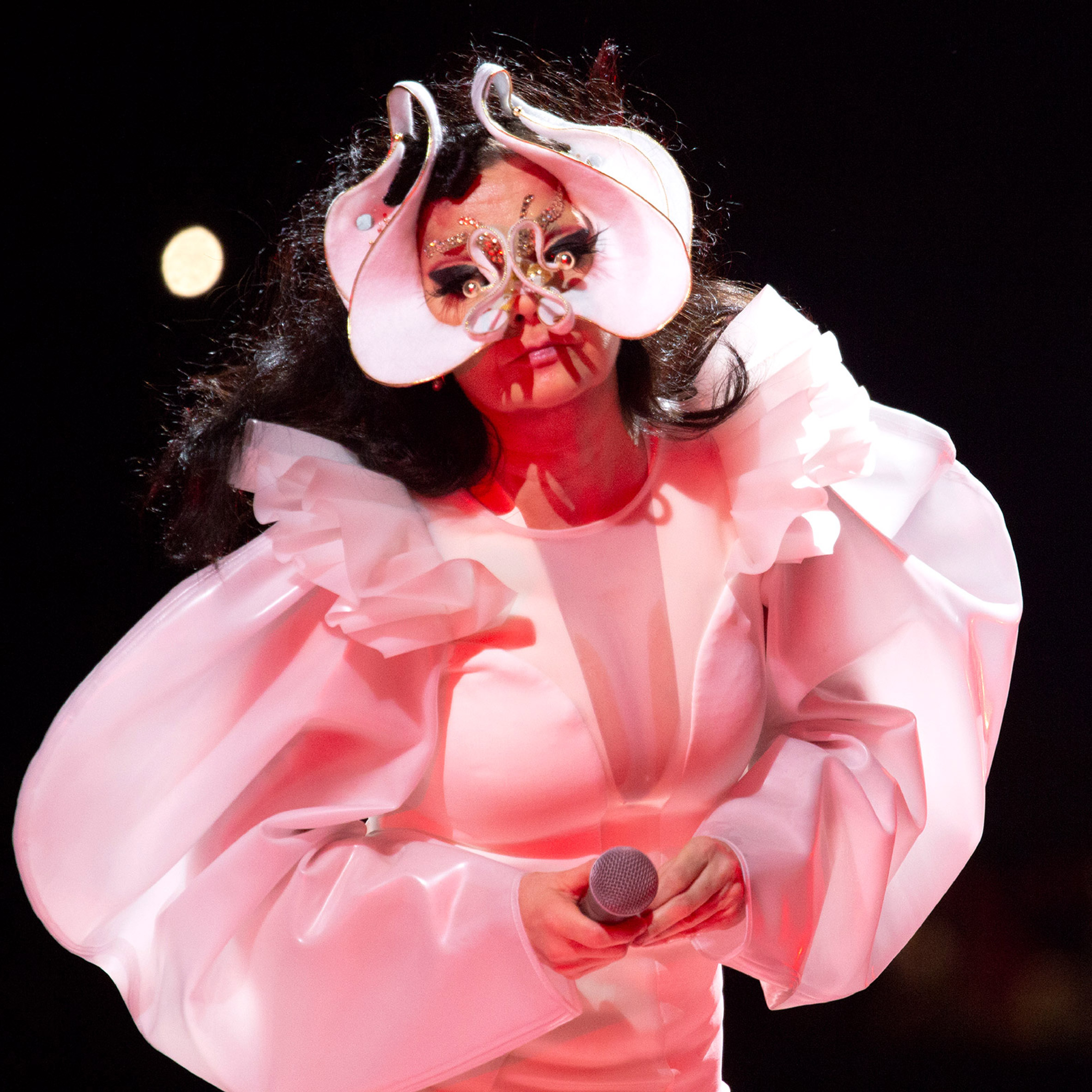 bjork_musician_feature_interview_utopia_tour_design_dezeen_sq