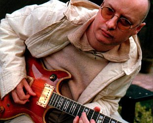 XTC's ANDY PARTRIDGE INTERVIEWED: A man in the middle ages (1999)