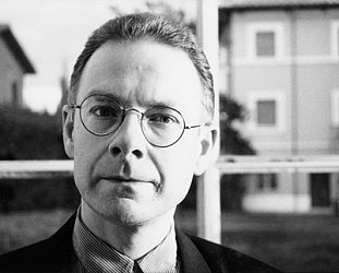 ROBERT FRIPP INTERVIEWED (1990): The economic man at work