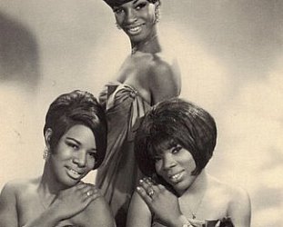 Martha Reeves and the Vandellas: Third Finger Left Hand (1967)