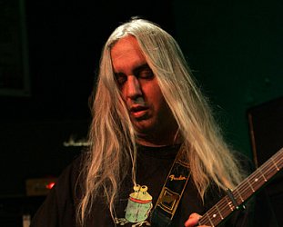 J. MASCIS INTERVIEWED, AND CONCERT REVIEW (2003): No time for talking