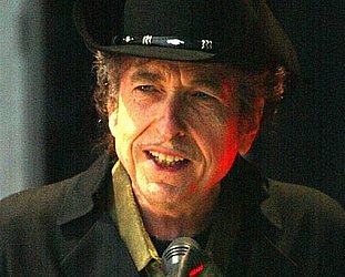 BOB DYLAN: I CONTAIN MULTITUDES, CONSIDERED (2020): Very well then, I contradict myself.