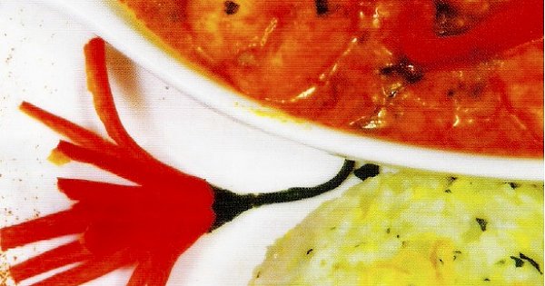 Prawns in Red Curry Sauce | Elsewhere by Graham Reid