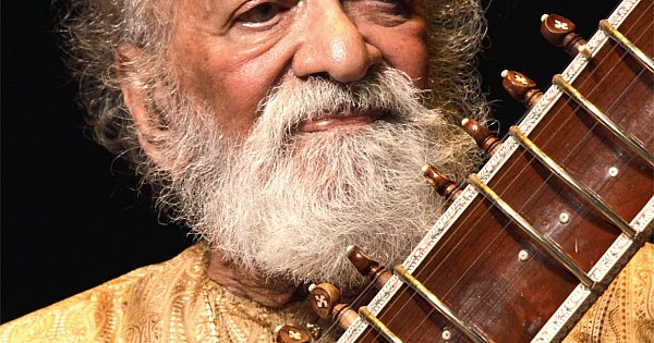 Ravi Shankar Interviewed 1998 In The House Of The Master Elsewhere By Graham Reid ravi shankar interviewed 1998 in the