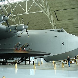 McMinnville, Oregon: Howard Hughes' Spruce Goose folly