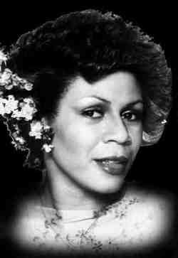 MINNIE RIPERTON: PERFECT ANGEL, CONSIDERED (1974): La la la la da da bee doo . . . 