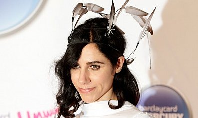 PJ HARVEY CONSIDERED (2016): All killer and no Polly filler