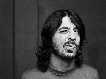 DAVE GROHL CONSIDERED (2014): Good, better . . . best