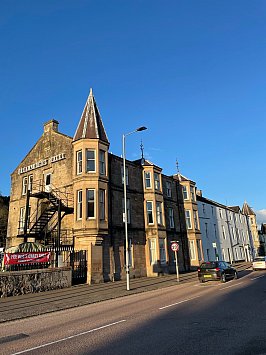 Callander, Scotland: The empty hotel