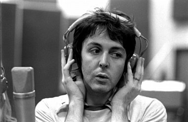 RECOMMENDED RECORD: PAUL McCARTNEY'S ONE HAND CLAPPING (2024): Back in the Abbey