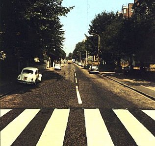 Iain MacMillan, The Beatles 'Abbey Road' (1969)