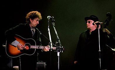 Bob Dylan and Van Morrison: Knocking on Heaven's Door (live 1998)