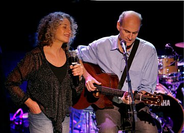 CAROLE KING AND JAMES TAYLOR INTERVIEWED (2010): Attitudes and platitudes