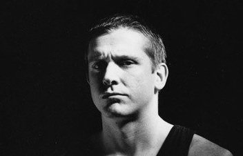 THE FAMOUS ELSEWHERE QUESTIONNAIRE: Damien Dempsey