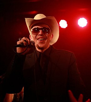 ALABAMA 3 INTERVIEWED (2012): Pills'n'Thrills and country heartaches