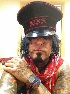 Nikki Sixx: A very dim light indeed