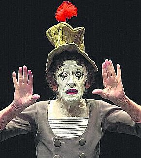 MARCEL MARCEAU INTERVIEWED 2001 | Elsewhere by Graham Reid