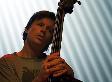 MATT PENMAN INTERVIEWED (2002): Finding a new home bass