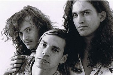 MEAT PUPPETS INTERVIEWED (1989): Disney avant-metal rock