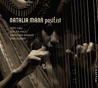 Natalia Mann: Pasif.ist (Rattle)