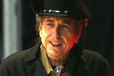 BOB DYLAN: I CONTAIN MULTITUDES, CONSIDERED (2020): Very well then, I contradict myself.