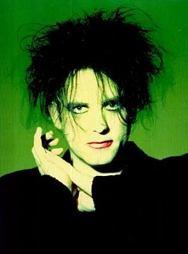 ROBERT SMITH OF THE CURE INTERVIEWED (2001): Hits and the one that missed out